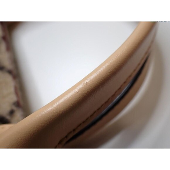 GUCCI Handbag Wool GG logo top handle bag red interior authentic EUC - Picture 10 of 16